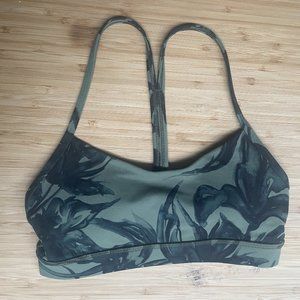 Lululemon Green Floral Flow Y Bra (Nulu)